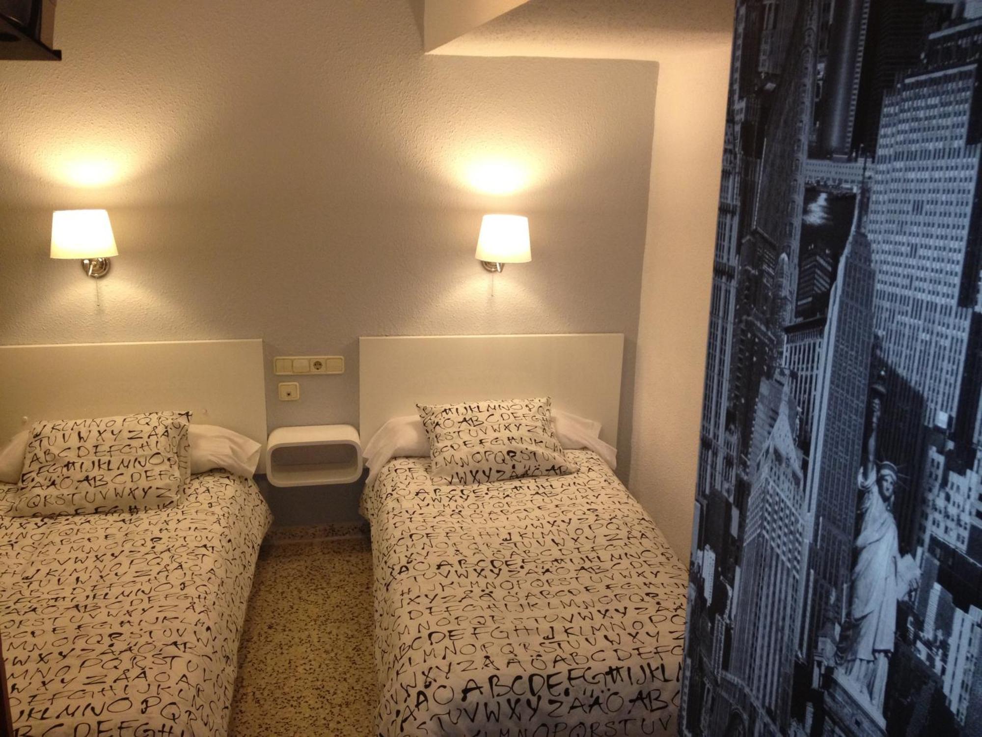 Hostal On Dormire Valensiya Dış mekan fotoğraf