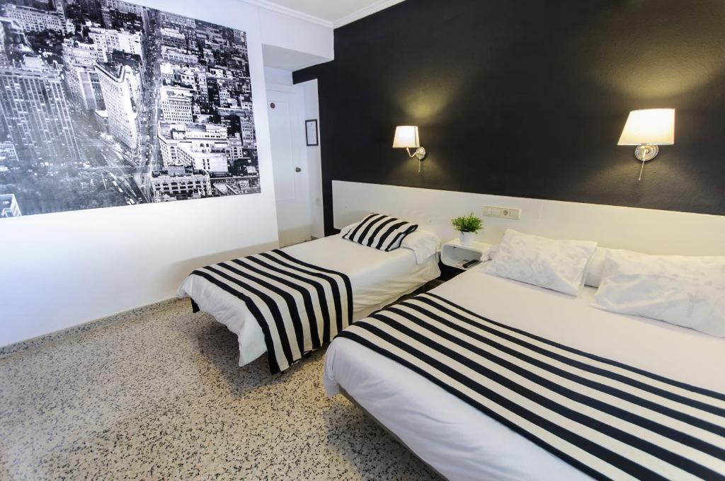 Hostal On Dormire Valensiya Dış mekan fotoğraf